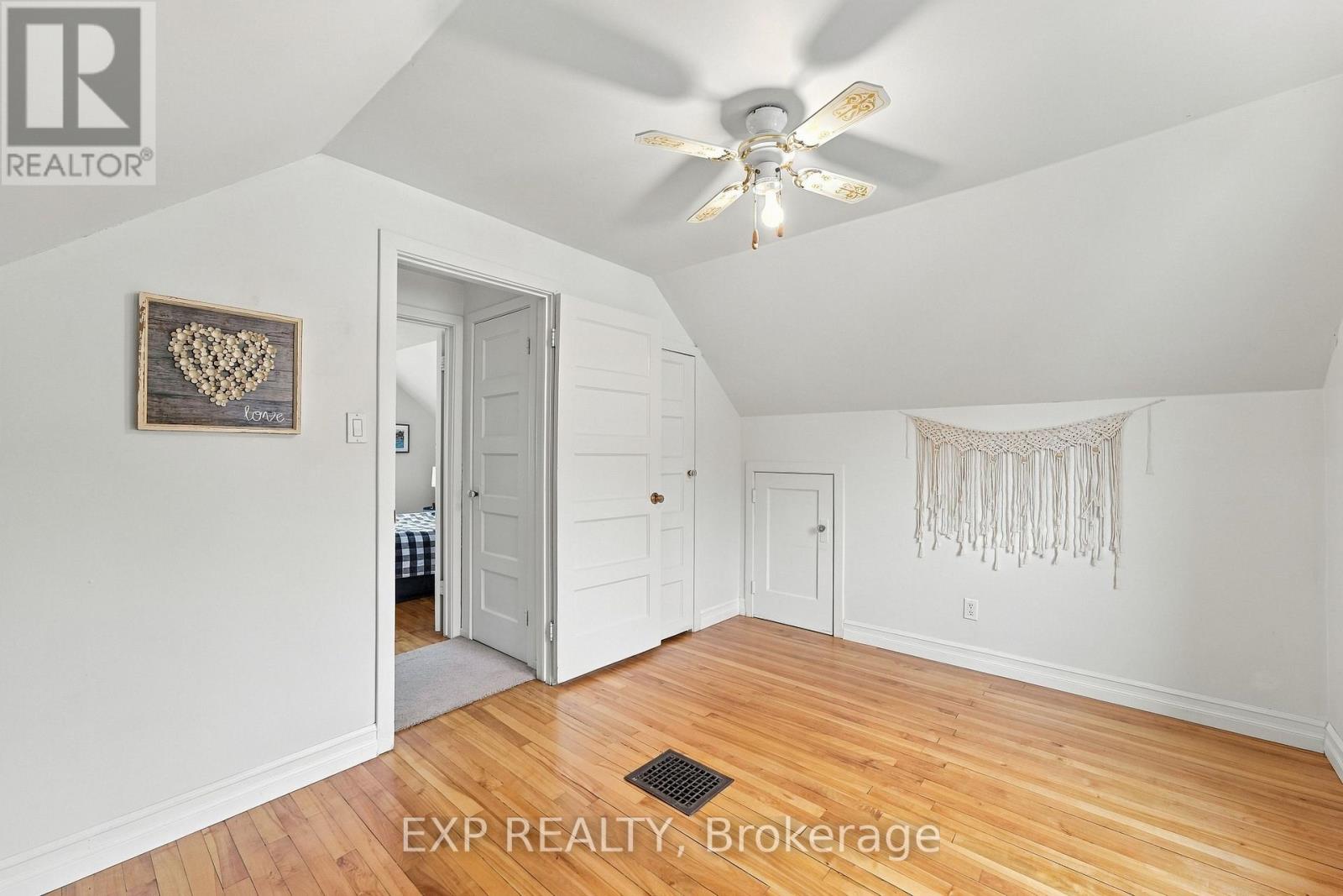 724 Mckellar Street, Peterborough (Otonabee Ward 1), Ontario  K9J 1R3 - Photo 28 - X13864012