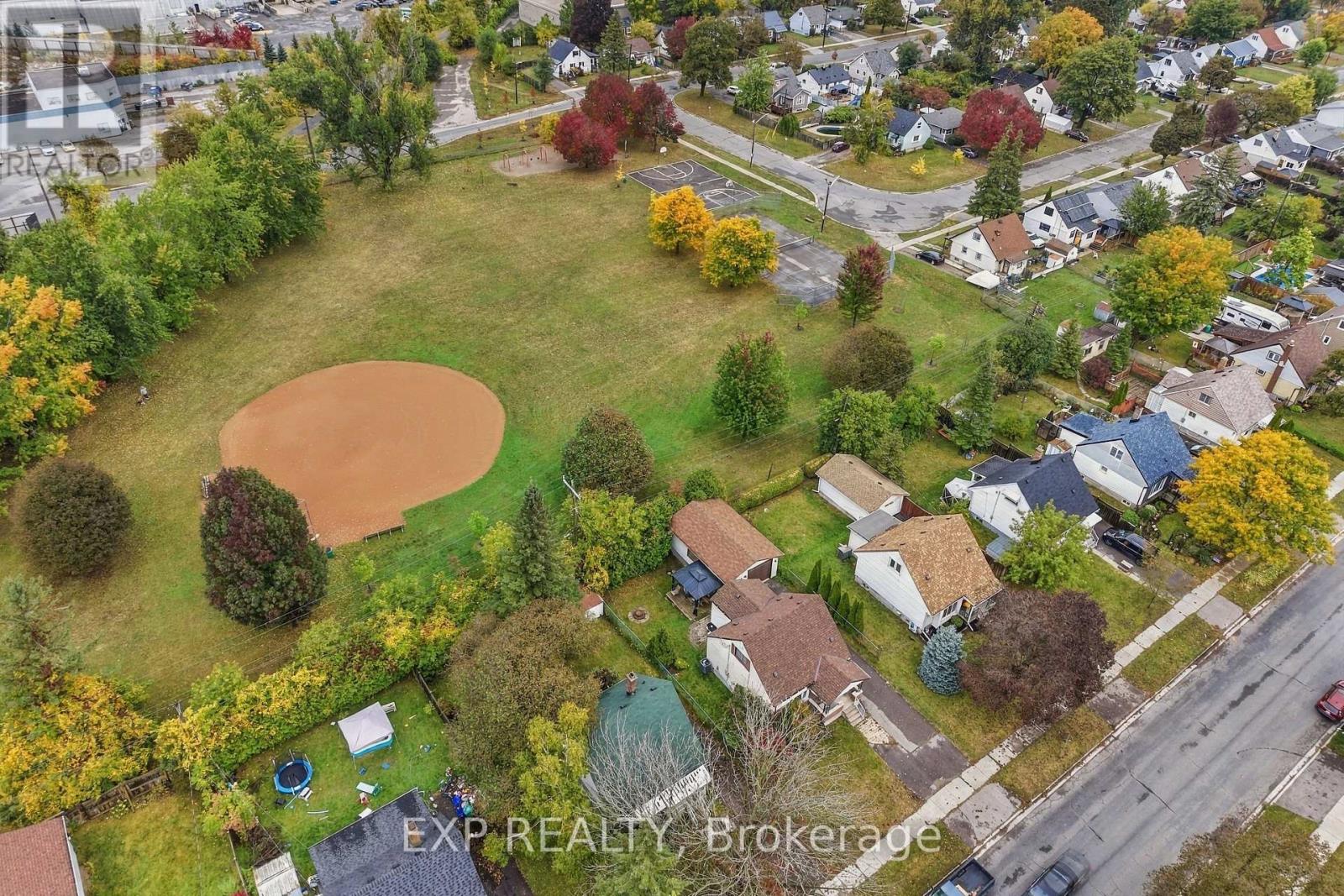724 Mckellar Street, Peterborough (Otonabee Ward 1), Ontario  K9J 1R3 - Photo 38 - X13864012