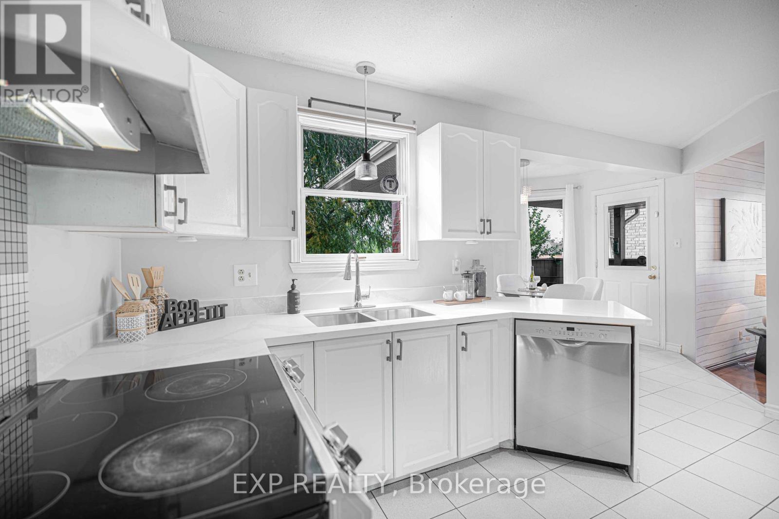 1950 Mapleridge Drive, Peterborough (Monaghan Ward 2), Ontario  K9K 2E4 - Photo 15 - X13864728