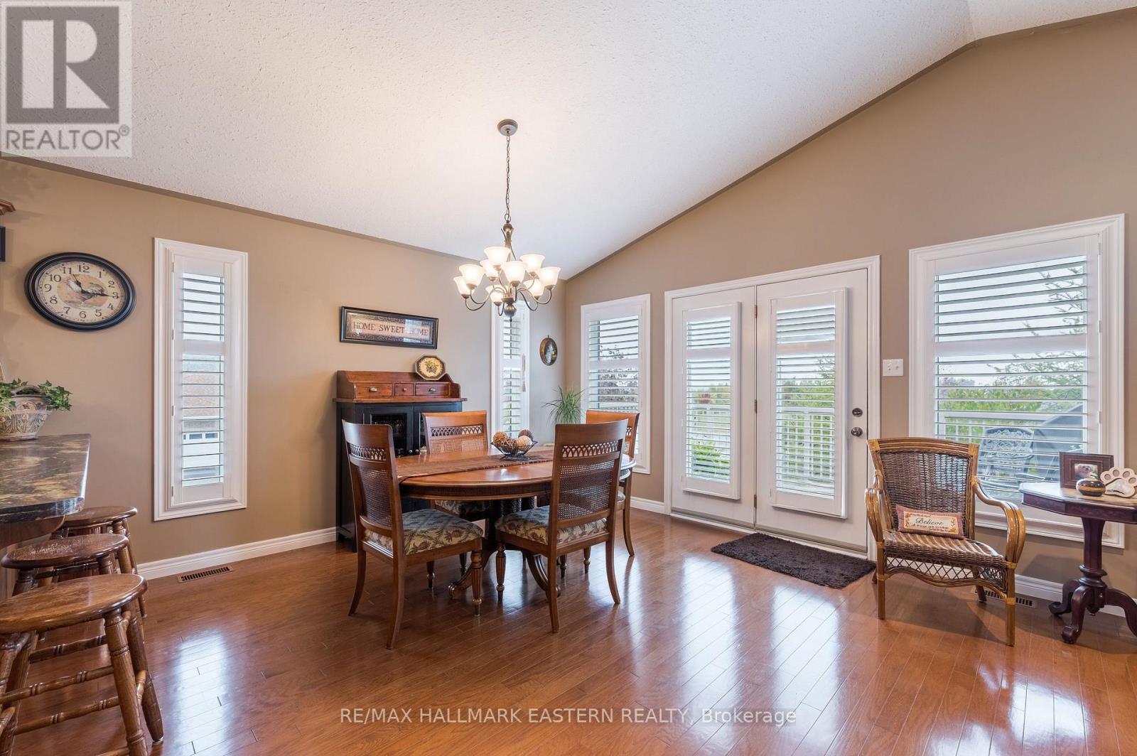 748 Overend Gardens, Peterborough (Monaghan Ward 2), Ontario  K9K 0A2 - Photo 14 - X13865478