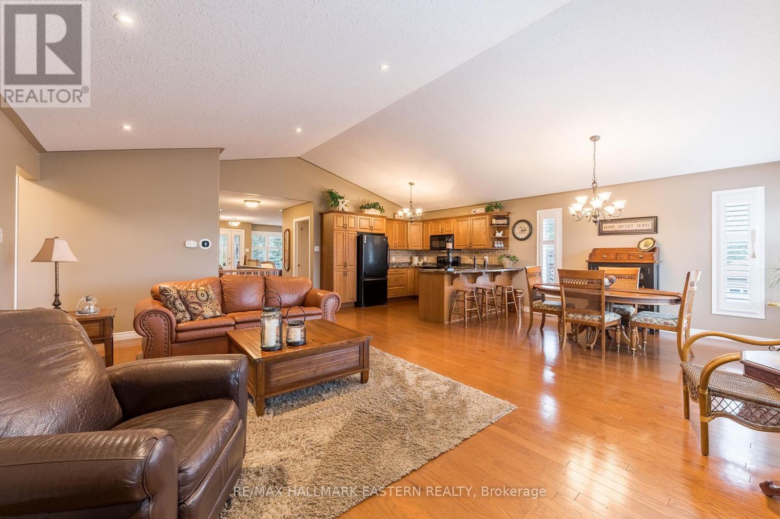748 Overend Gardens, Peterborough (Monaghan Ward 2), Ontario  K9K 0A2 - Photo 17 - X13865478