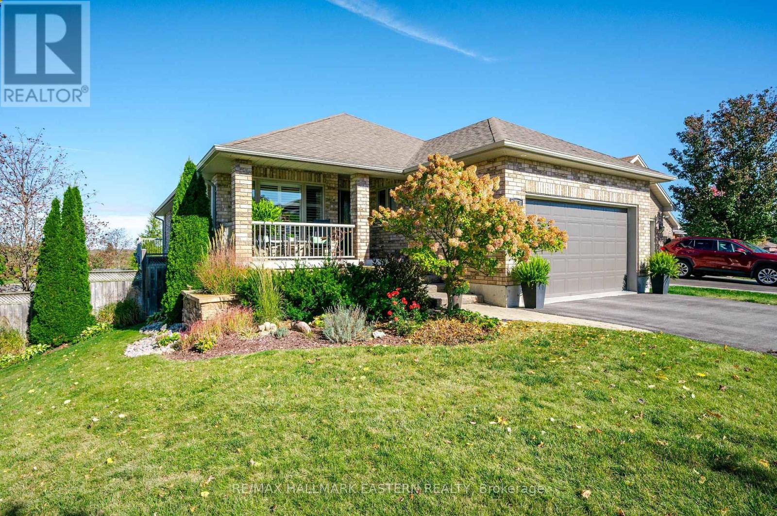 748 Overend Gardens, Peterborough (Monaghan Ward 2), Ontario  K9K 0A2 - Photo 3 - X13865478
