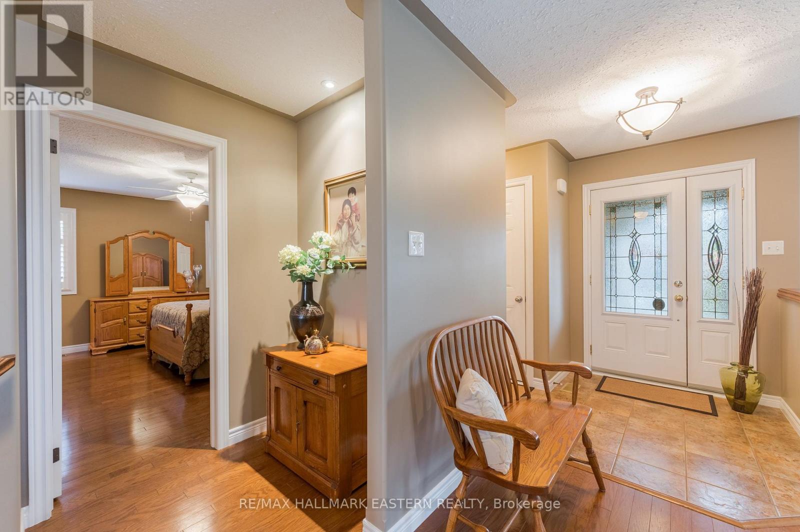 748 Overend Gardens, Peterborough (Monaghan Ward 2), Ontario  K9K 0A2 - Photo 7 - X13865478