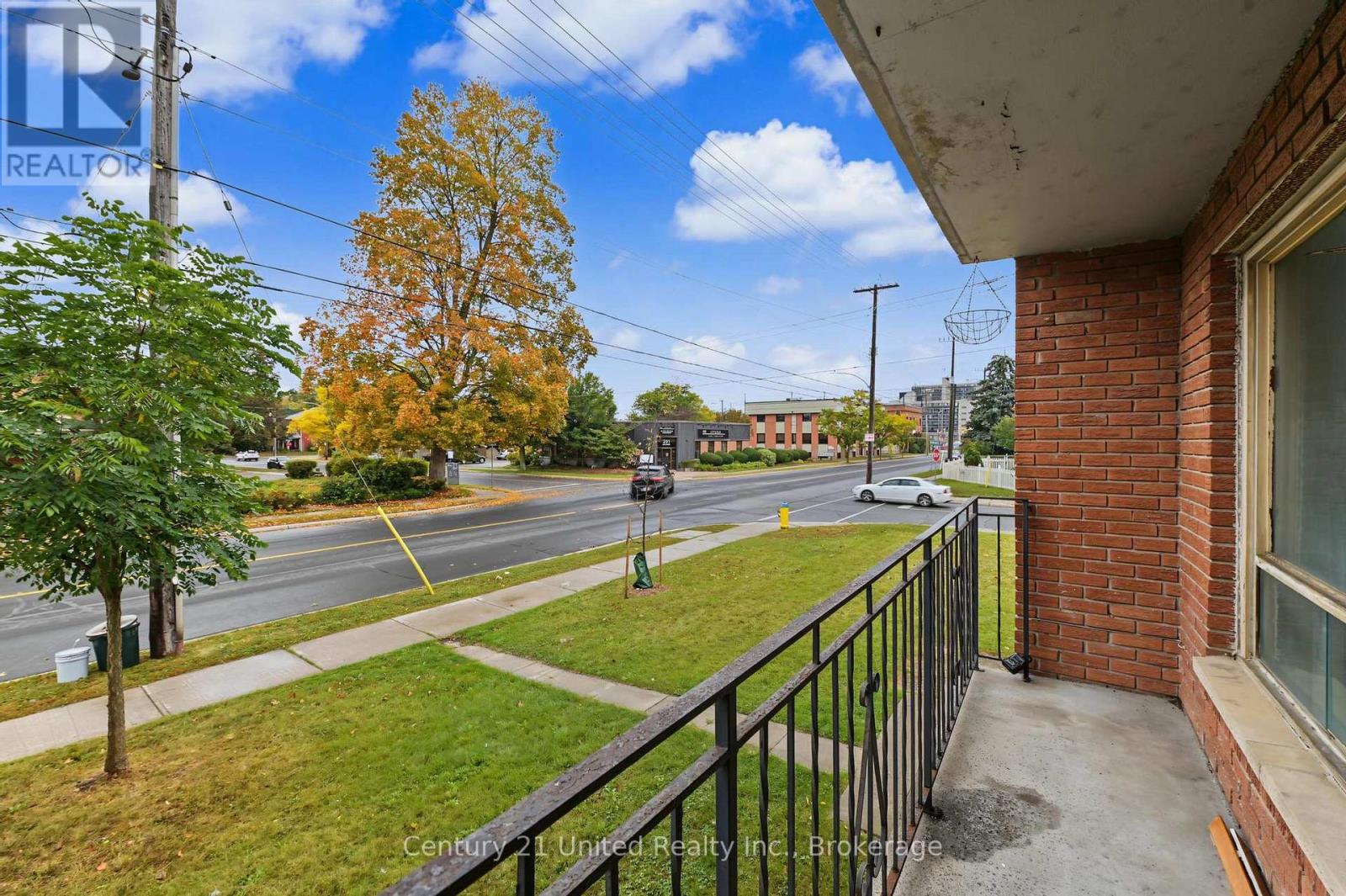 198 Aylmer Street N, Peterborough (Town Ward 3), Ontario  K9J 3K1 - Photo 13 - X13866338