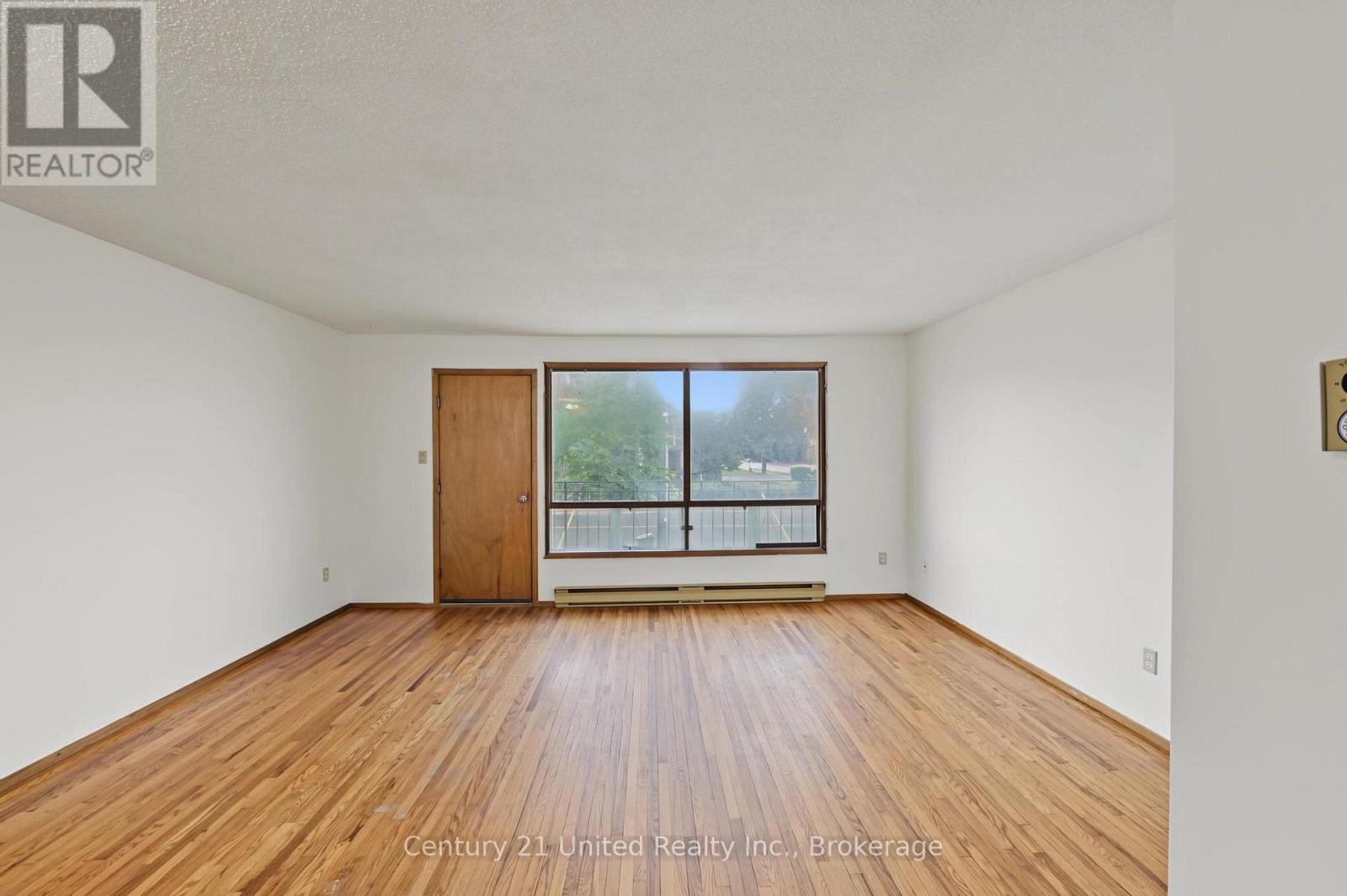 198 Aylmer Street N, Peterborough (Town Ward 3), Ontario  K9J 3K1 - Photo 16 - X13866338