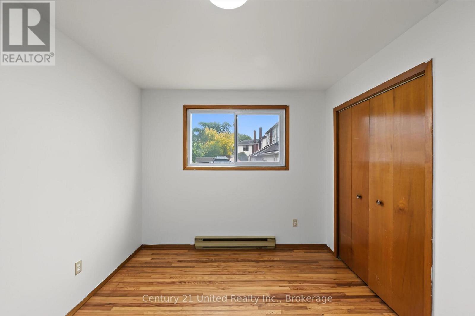 198 Aylmer Street N, Peterborough (Town Ward 3), Ontario  K9J 3K1 - Photo 20 - X13866338