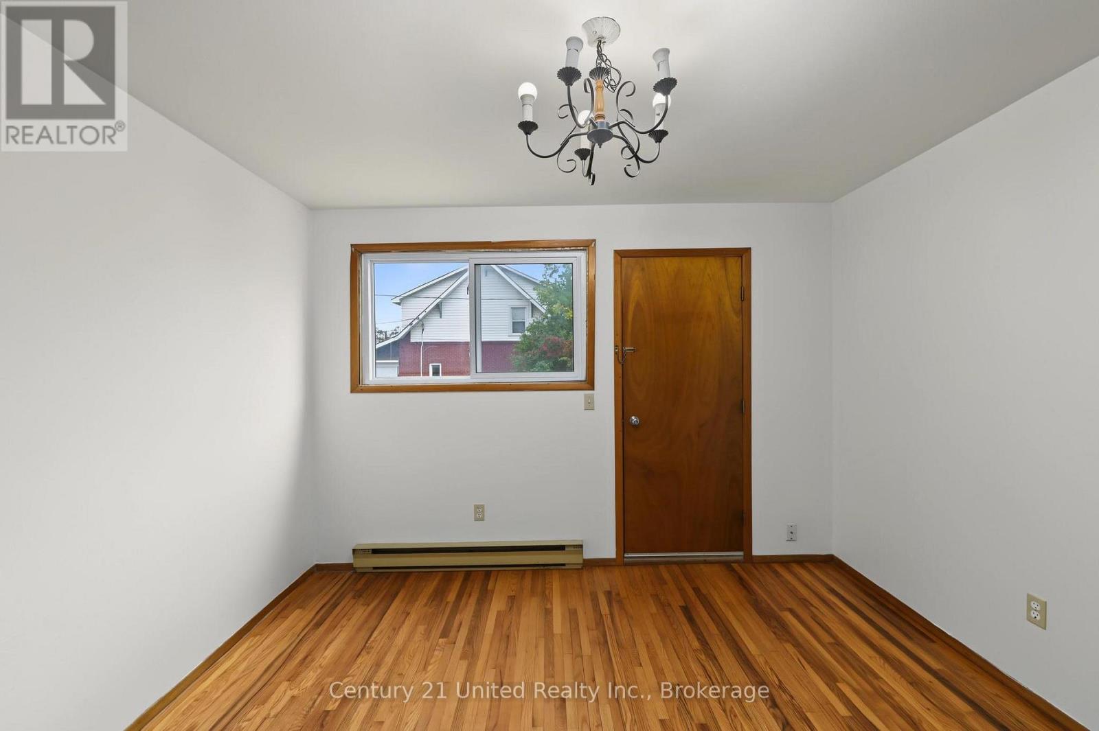 198 Aylmer Street N, Peterborough (Town Ward 3), Ontario  K9J 3K1 - Photo 23 - X13866338