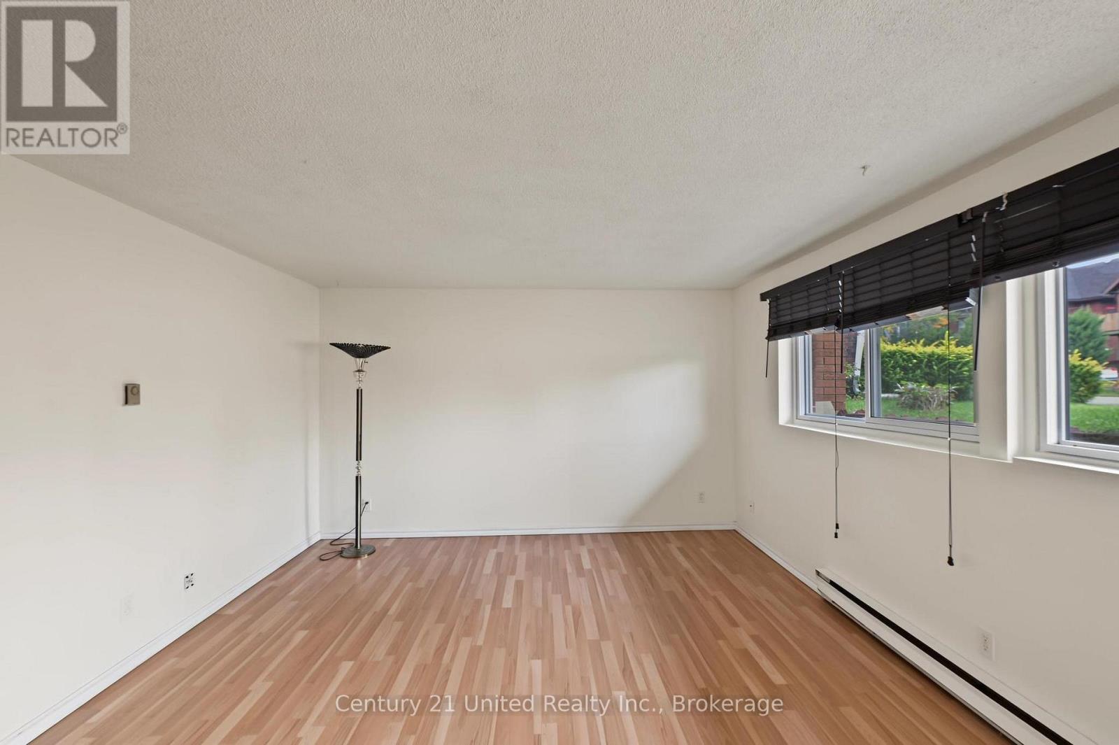 198 Aylmer Street N, Peterborough (Town Ward 3), Ontario  K9J 3K1 - Photo 27 - X13866338