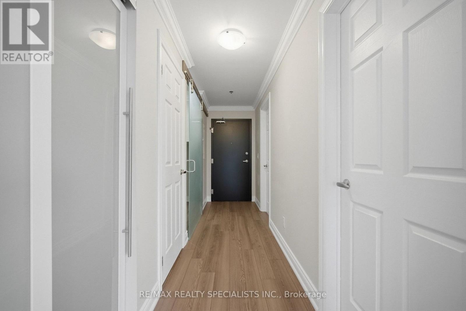 304 - 21 Brookhouse Drive, Clarington (Newcastle), Ontario  L1B 0V4 - Photo 2 - E13866302