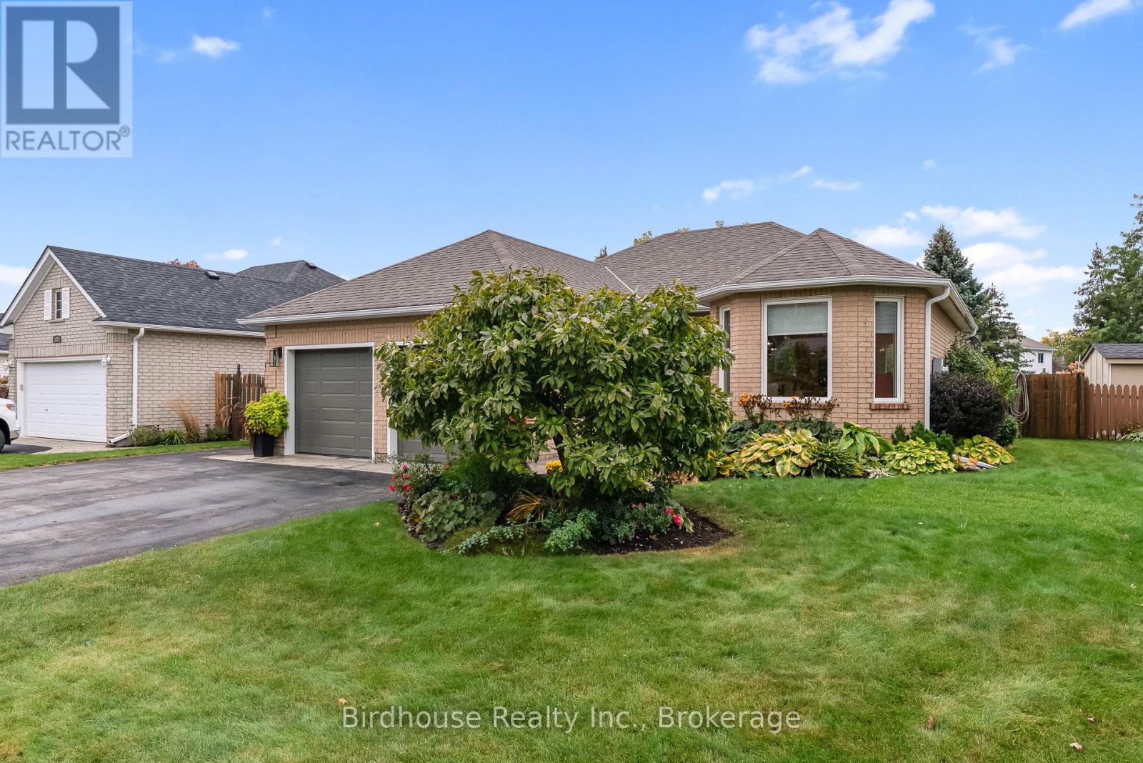 25 Kirkconnell Road, Kawartha Lakes (Lindsay), Ontario  K9V 6E7 - Photo 3 - X13866654