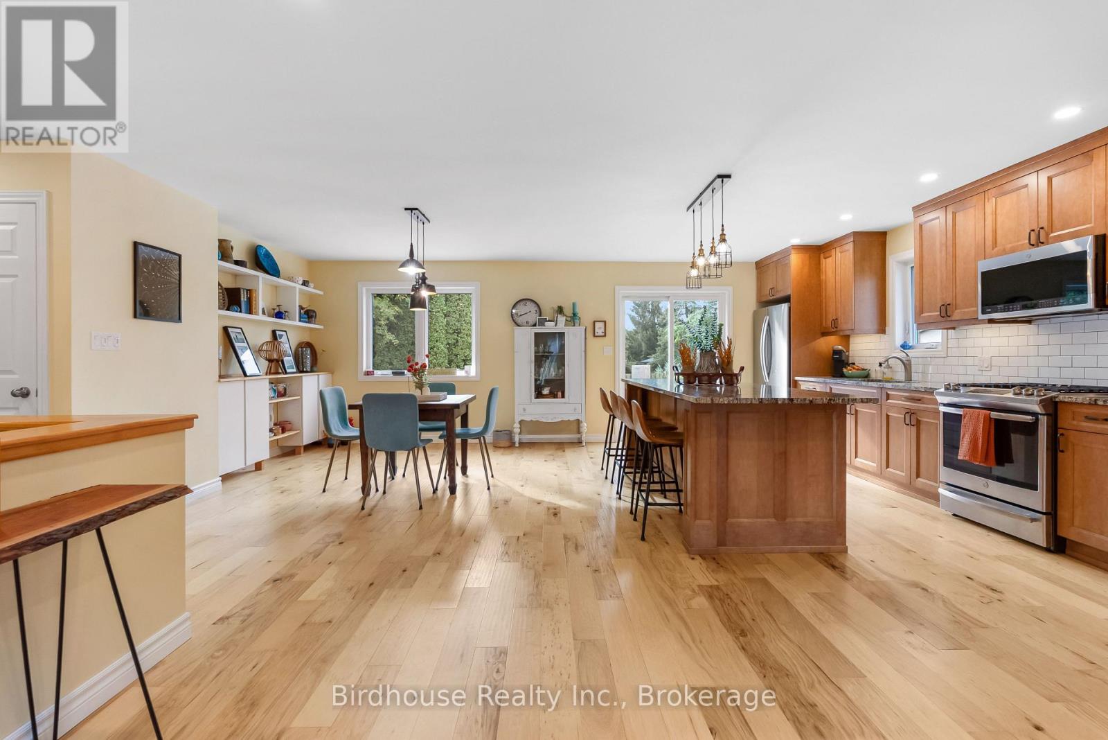 25 Kirkconnell Road, Kawartha Lakes (Lindsay), Ontario  K9V 6E7 - Photo 8 - X13866654