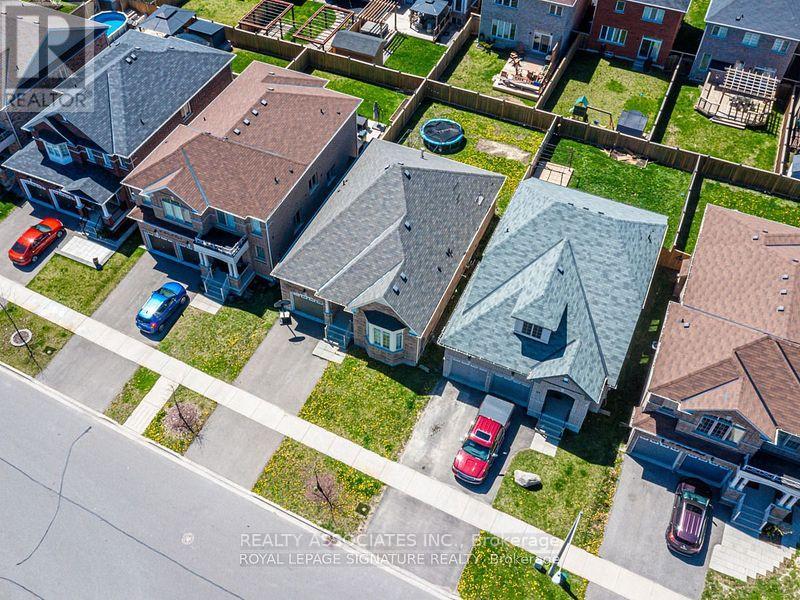 64 Pedwell Street, Clarington (Newcastle), Ontario  L1B 0E1 - Photo 23 - E13868884