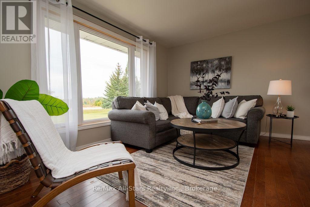 530 Centreline Road, Kawartha Lakes (Emily), Ontario  K9V 4R5 - Photo 7 - X13869010