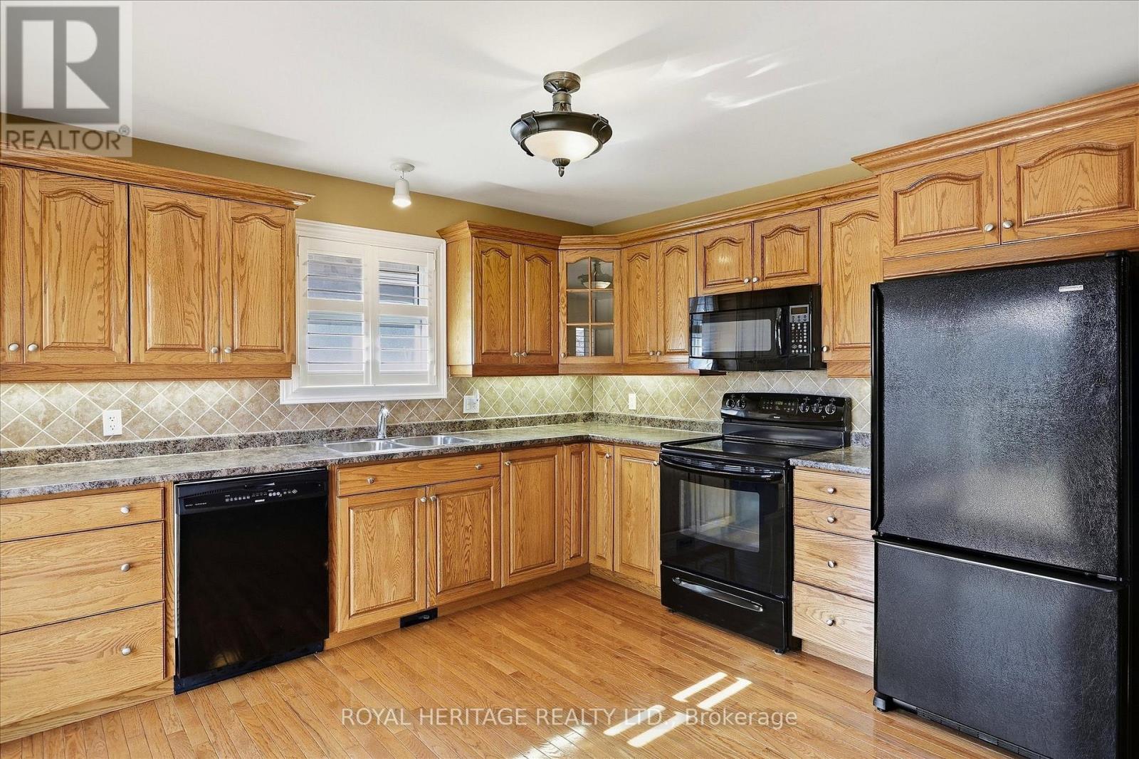 194 Mclaughlin Road, Kawartha Lakes (Lindsay), Ontario  K9V 6L8 - Photo 20 - X13869204