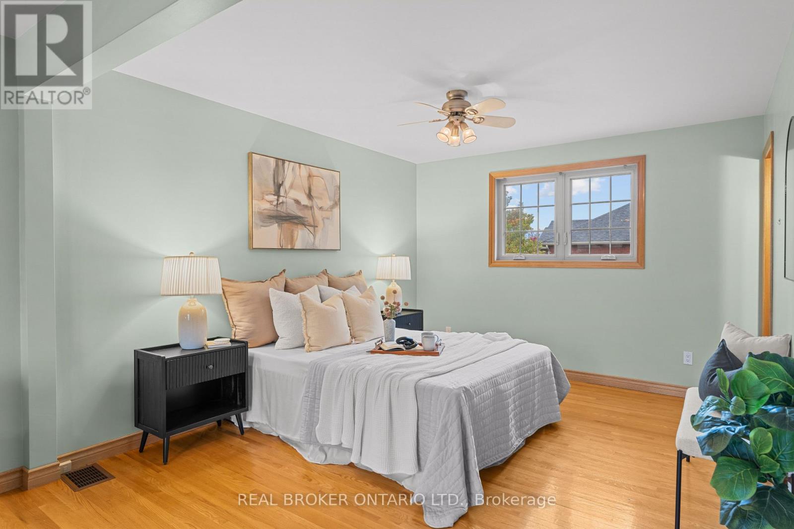 804 Pinewood Drive, Peterborough (Otonabee Ward 1), Ontario  K9K 1L4 - Photo 30 - X13870716