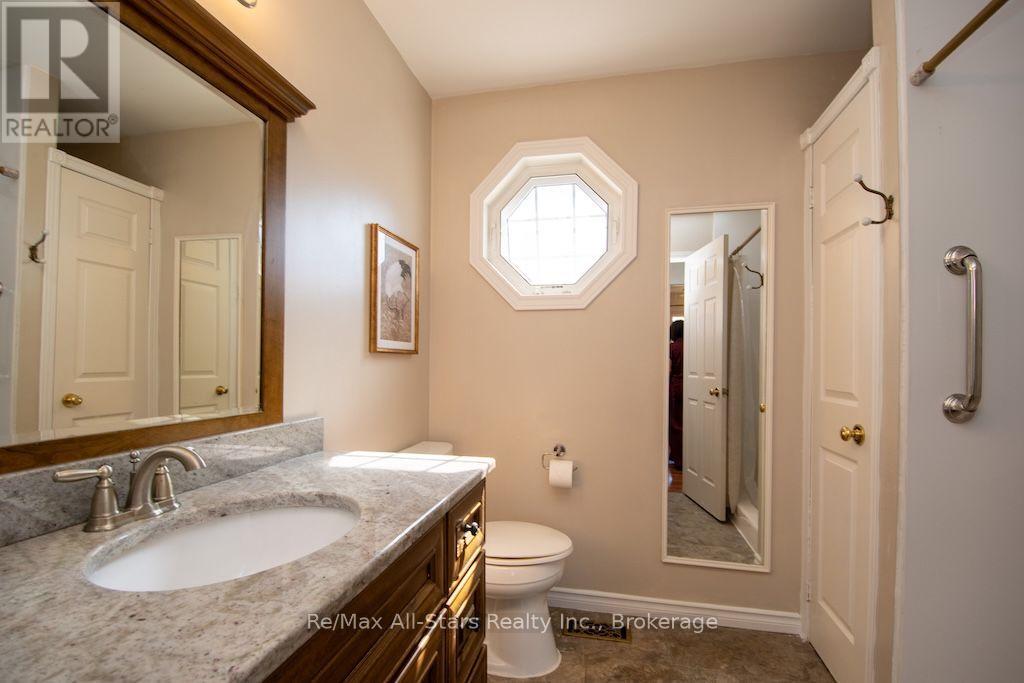 1118 Huntington Circle, Peterborough (Otonabee Ward 1), Ontario  K9K 2A8 - Photo 28 - X13871192