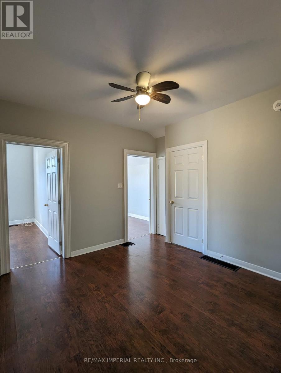 Upper - 2 Huron Street, Kawartha Lakes (Lindsay), Ontario  K9V 2H2 - Photo 6 - X13871490