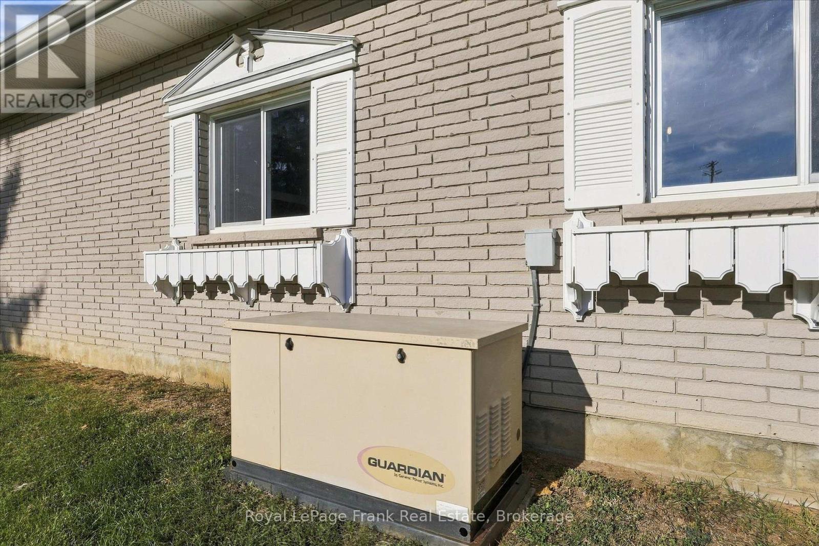 362 Simons Avenue, Peterborough (Northcrest Ward 5), Ontario  K9K 1E7 - Photo 38 - X13872016