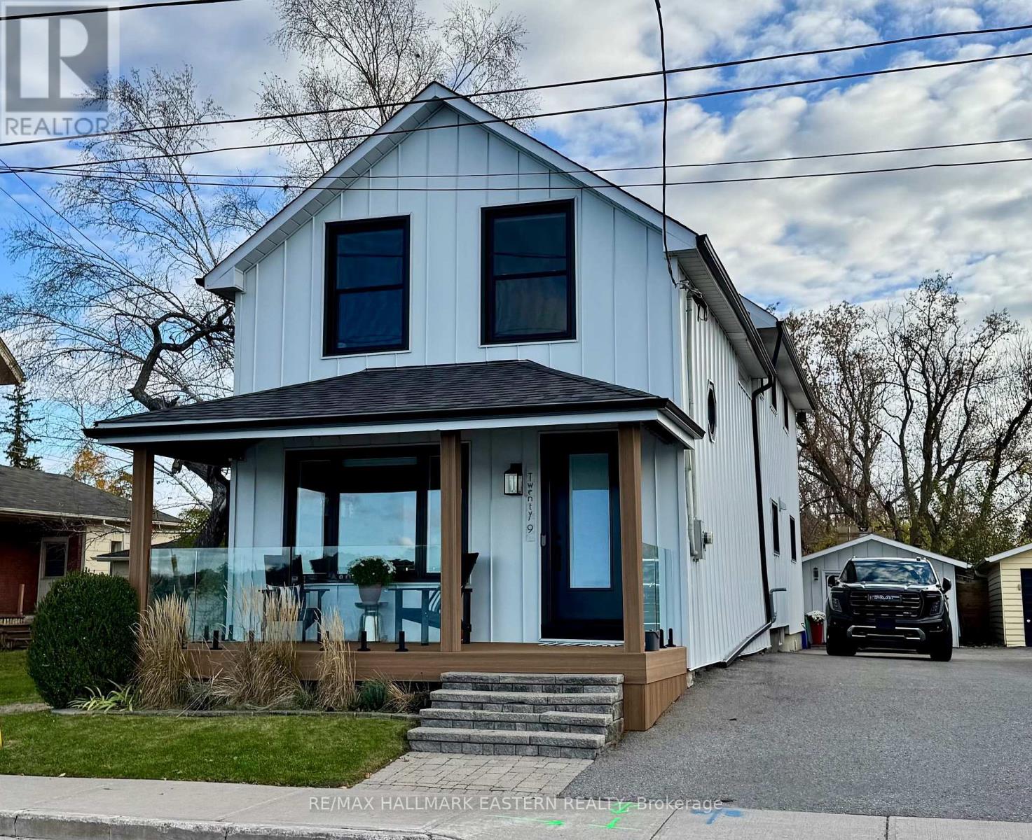 29 Crescent Street, Peterborough (Town Ward 3), Ontario  K9J 2G2 - Photo 32 - X13873302