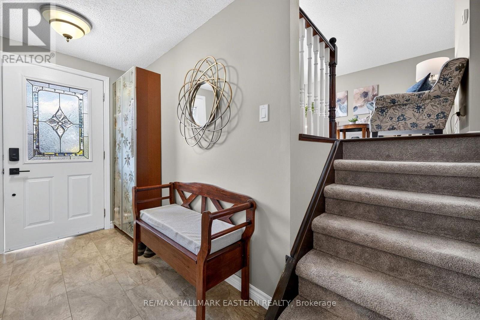 2296 Kawartha Heights Boulevard, Peterborough (Monaghan Ward 2), Ontario  K9K 1P4 - Photo 8 - X13873406