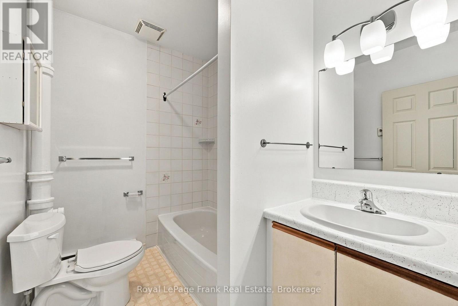 492 Hopkins Avenue, Peterborough, Ontario  K9H 2R8 - Photo 31 - X13873940