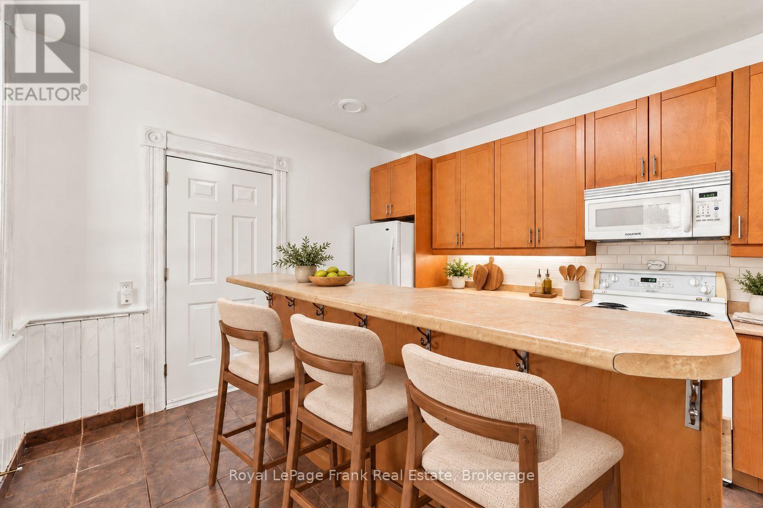 492 Hopkins Avenue, Peterborough, Ontario  K9H 2R8 - Photo 44 - X13873940