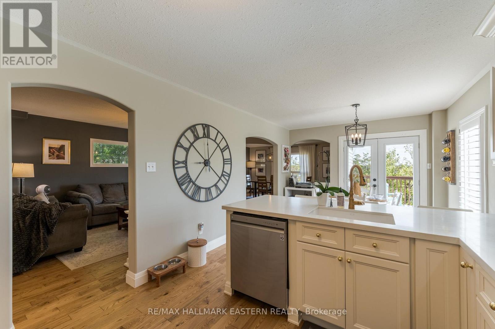688 Trailview Drive, Peterborough (Ashburnham Ward 4), Ontario  K9J 8P1 - Photo 18 - X13874292