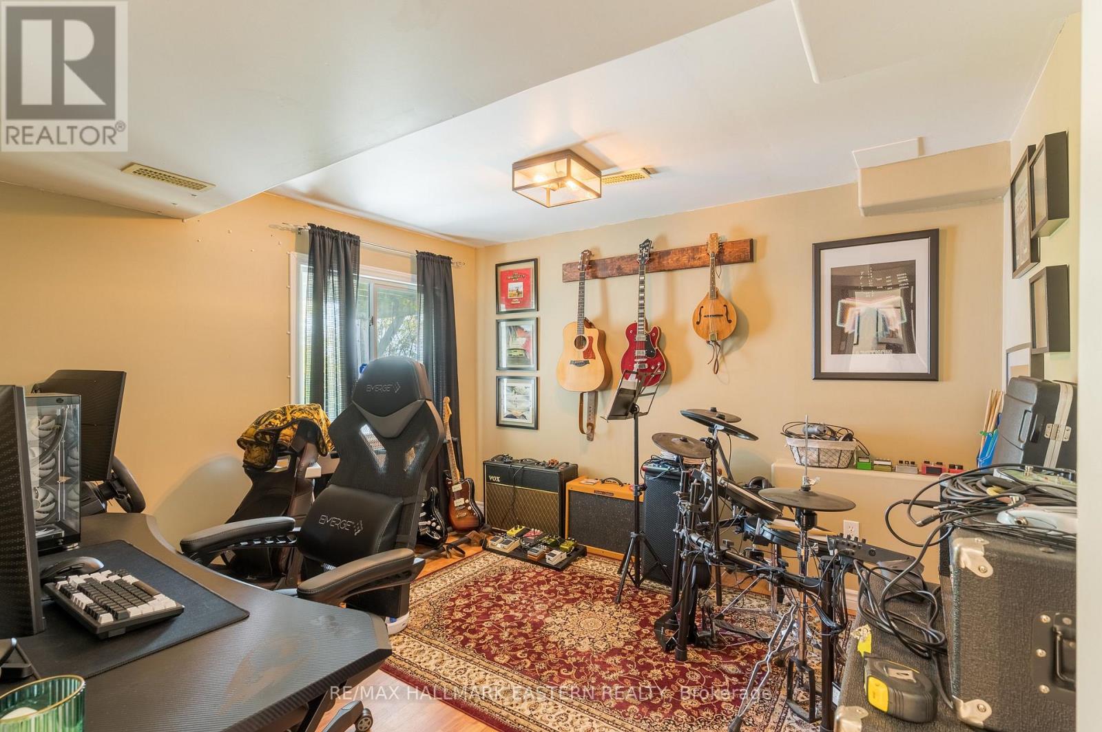 688 Trailview Drive, Peterborough (Ashburnham Ward 4), Ontario  K9J 8P1 - Photo 36 - X13874292