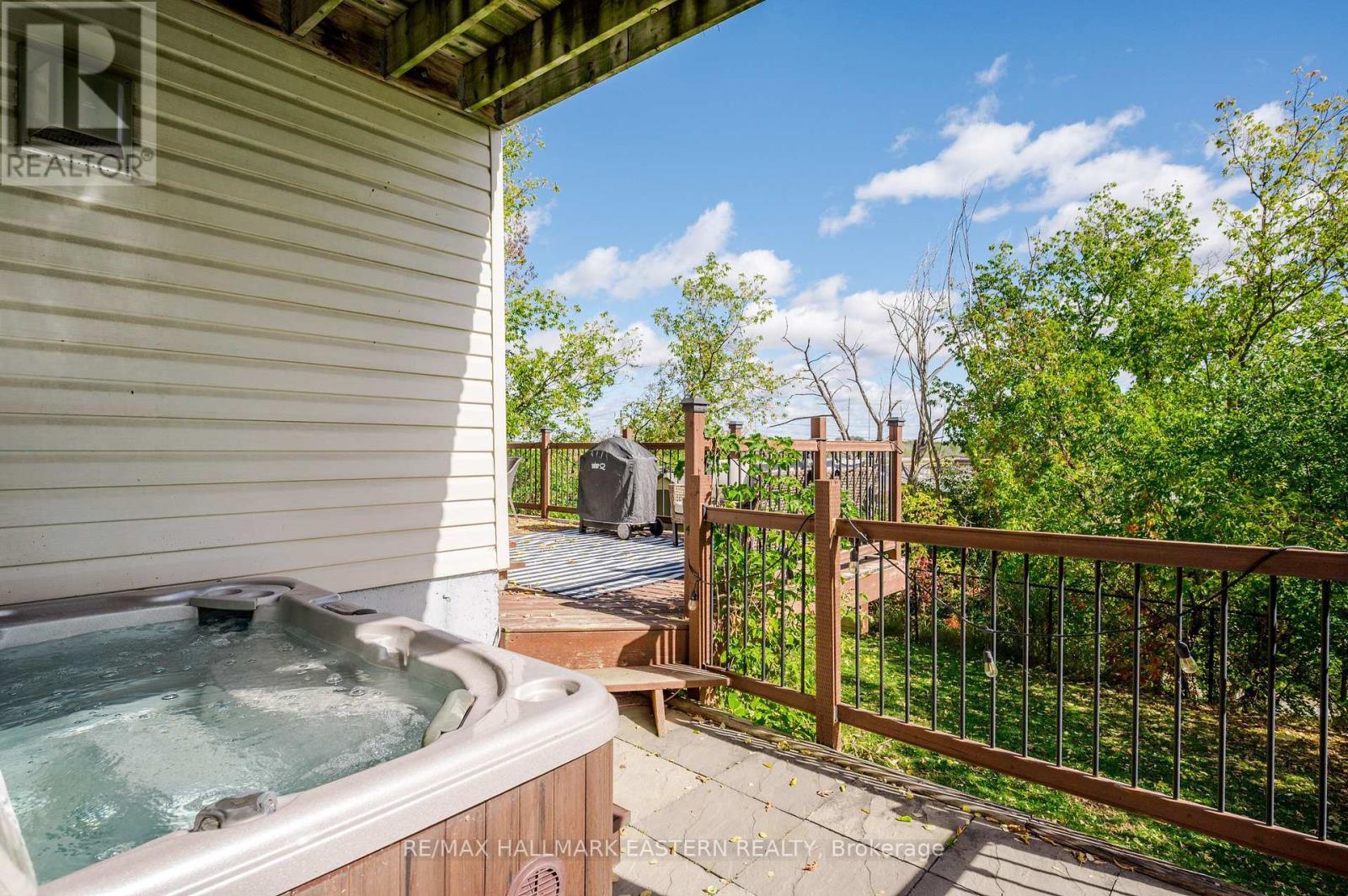 688 Trailview Drive, Peterborough (Ashburnham Ward 4), Ontario  K9J 8P1 - Photo 39 - X13874292