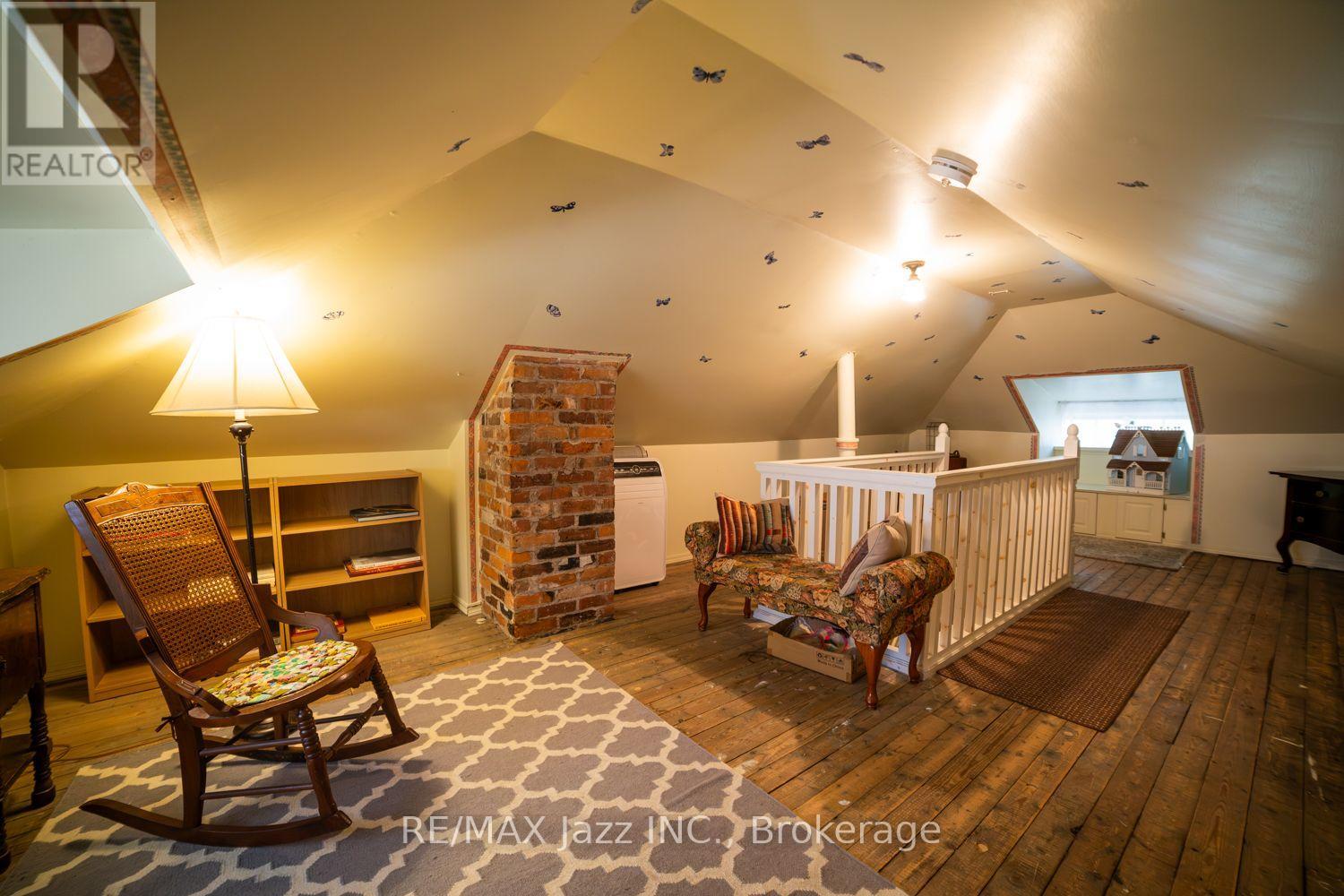 34 Jackson Avenue, Peterborough (Town Ward 3), Ontario  K9J 5B9 - Photo 26 - X13875478