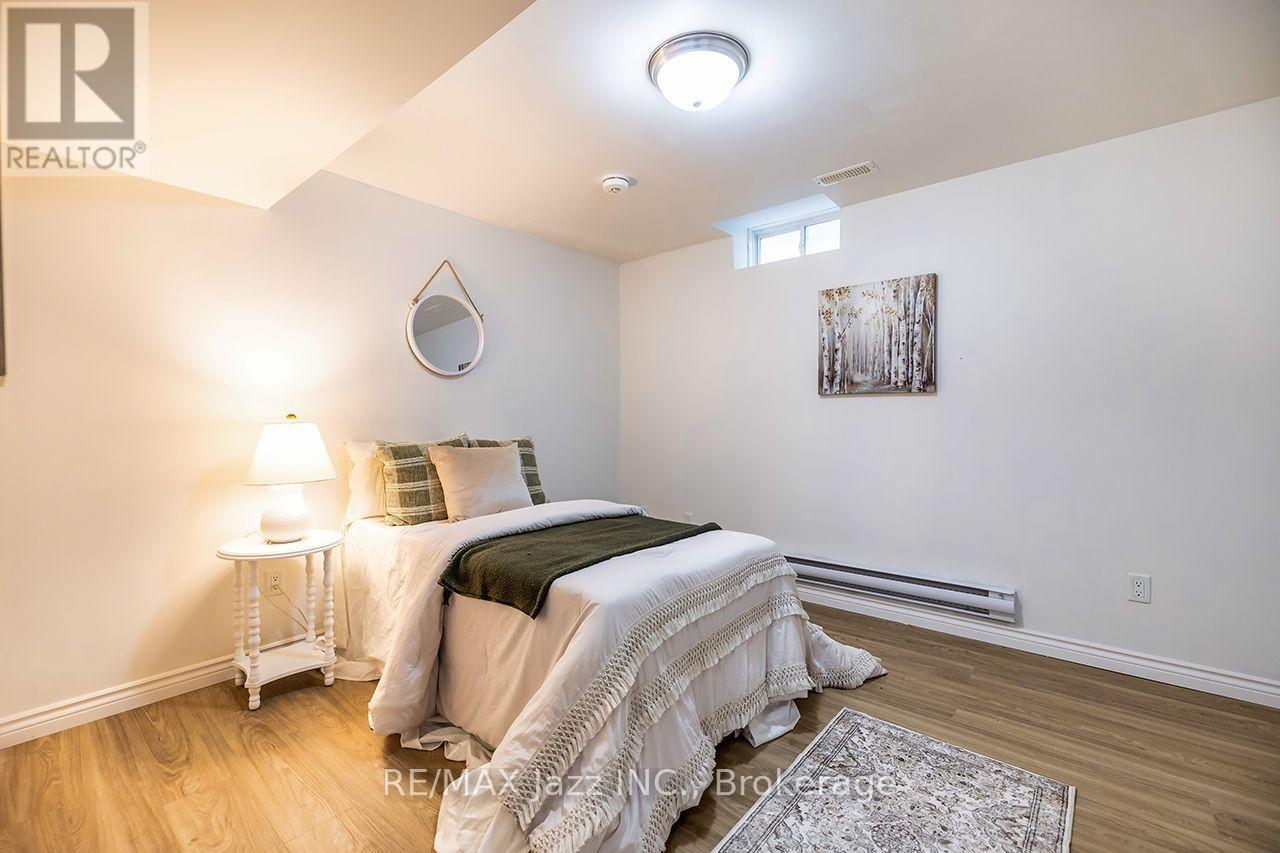 10 Milner Court, Kawartha Lakes (Lindsay), Ontario  K9V 0L2 - Photo 22 - X13876454