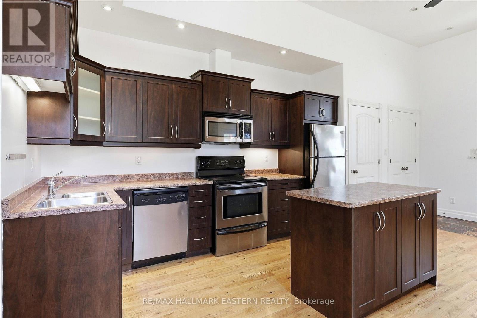 #2 - 760 George Street, Peterborough (Northcrest Ward 5), Ontario  K9H 3T3 - Photo 11 - X13877676