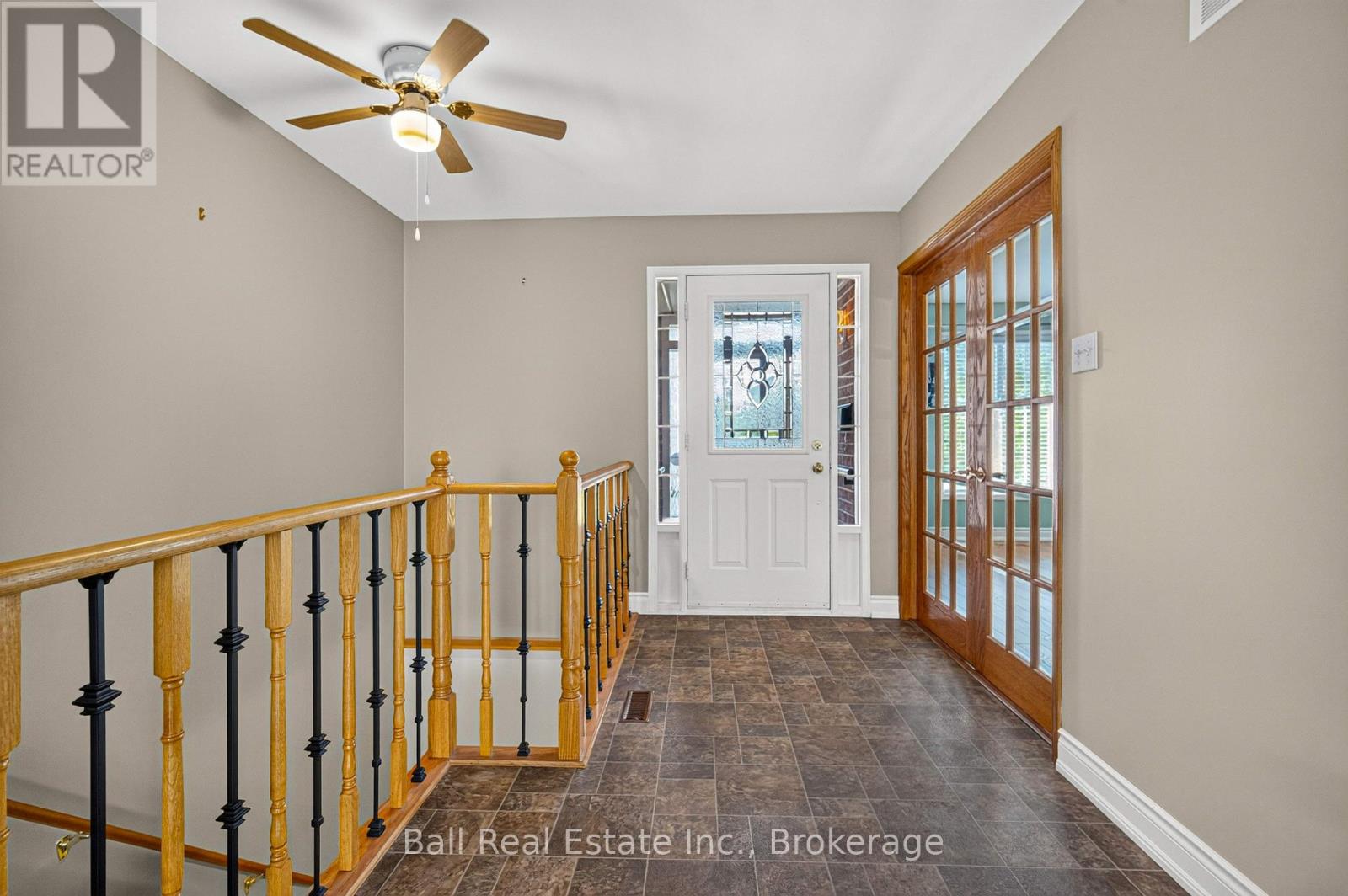 3 Elm Court, Kawartha Lakes (Lindsay), Ontario  K9V 6B3 - Photo 5 - X13878586