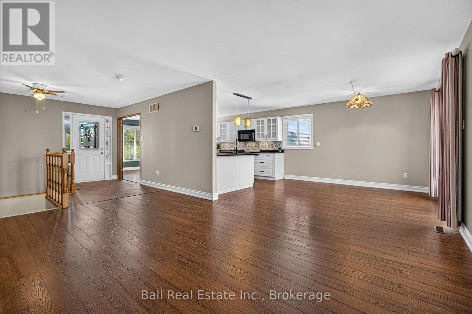 3 Elm Court, Kawartha Lakes (Lindsay), Ontario  K9V 6B3 - Photo 8 - X13878586