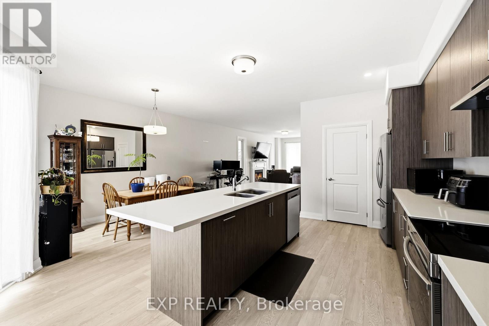 294 Noftall Gardens, Peterborough (Northcrest Ward 5), Ontario  K9H 0G8 - Photo 16 - X13878582