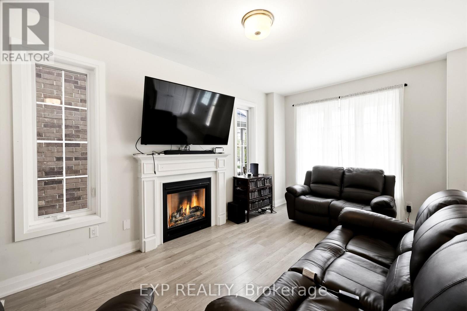 294 Noftall Gardens, Peterborough (Northcrest Ward 5), Ontario  K9H 0G8 - Photo 9 - X13878582