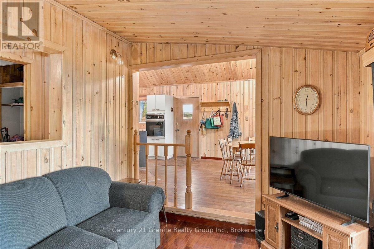 354 Forestview Road N, Hastings Highlands (Herschel Ward), Ontario  K0L 1C0 - Photo 10 - X13880418