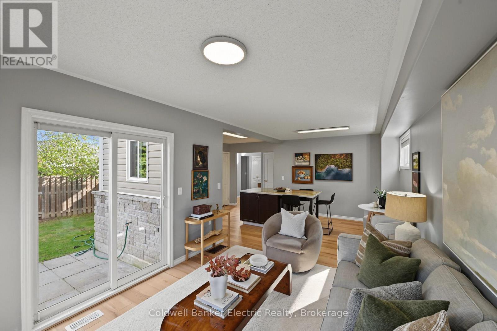 2334 Marsdale Drive, Peterborough (Ashburnham Ward 4), Ontario  K9L 0B7 - Photo 10 - X13880422