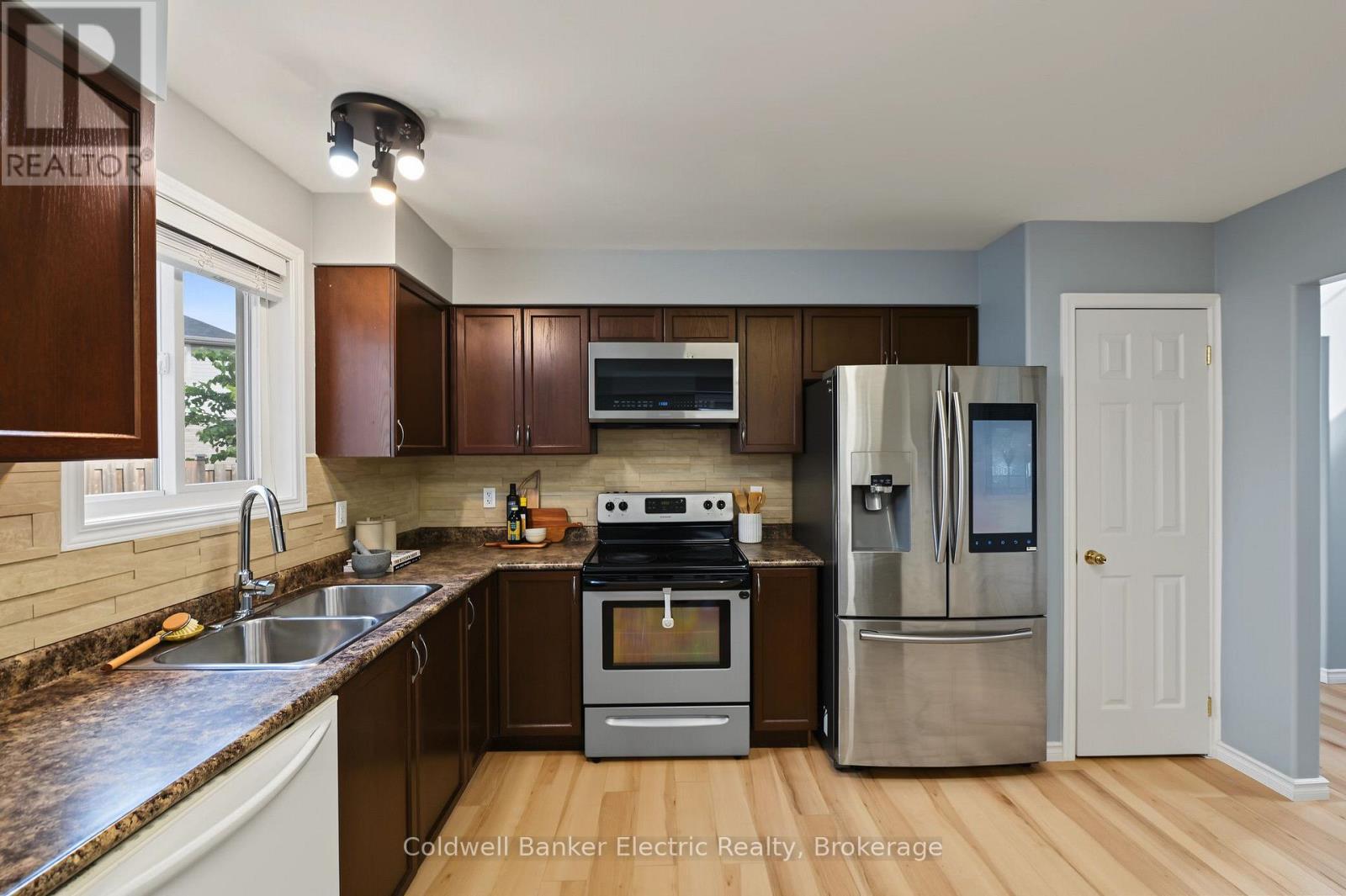 2334 Marsdale Drive, Peterborough (Ashburnham Ward 4), Ontario  K9L 0B7 - Photo 14 - X13880422