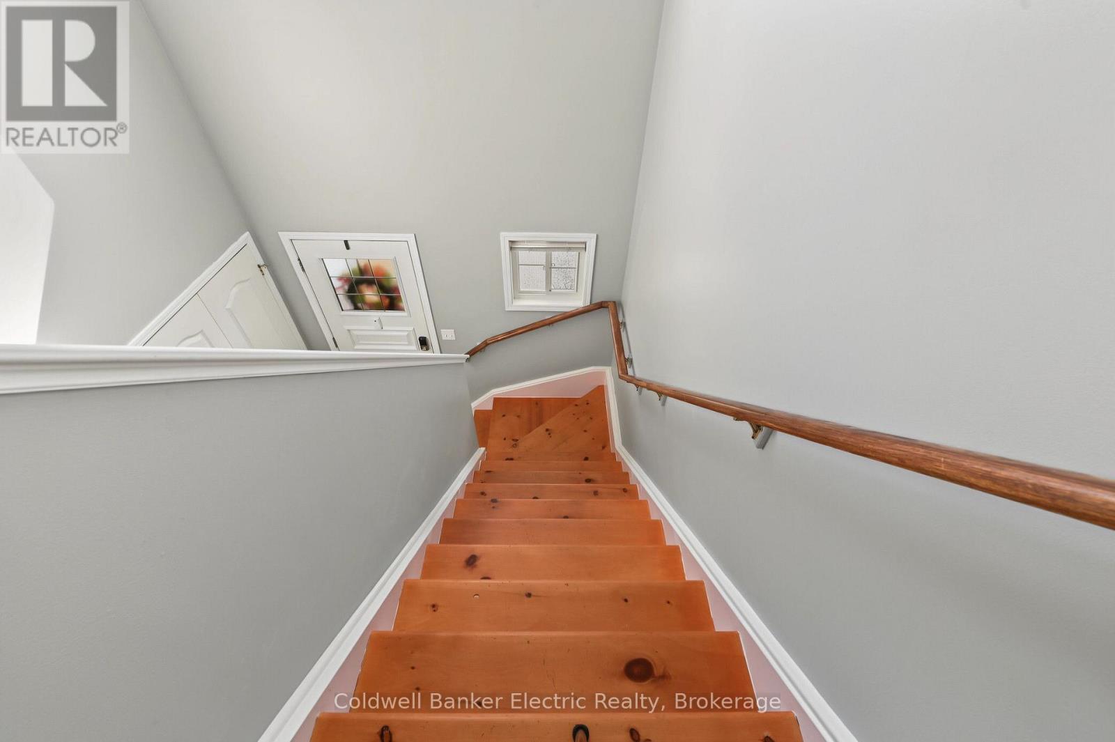 2334 Marsdale Drive, Peterborough (Ashburnham Ward 4), Ontario  K9L 0B7 - Photo 17 - X13880422