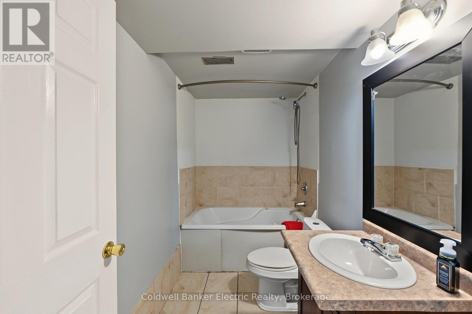 2334 Marsdale Drive, Peterborough (Ashburnham Ward 4), Ontario  K9L 0B7 - Photo 32 - X13880422