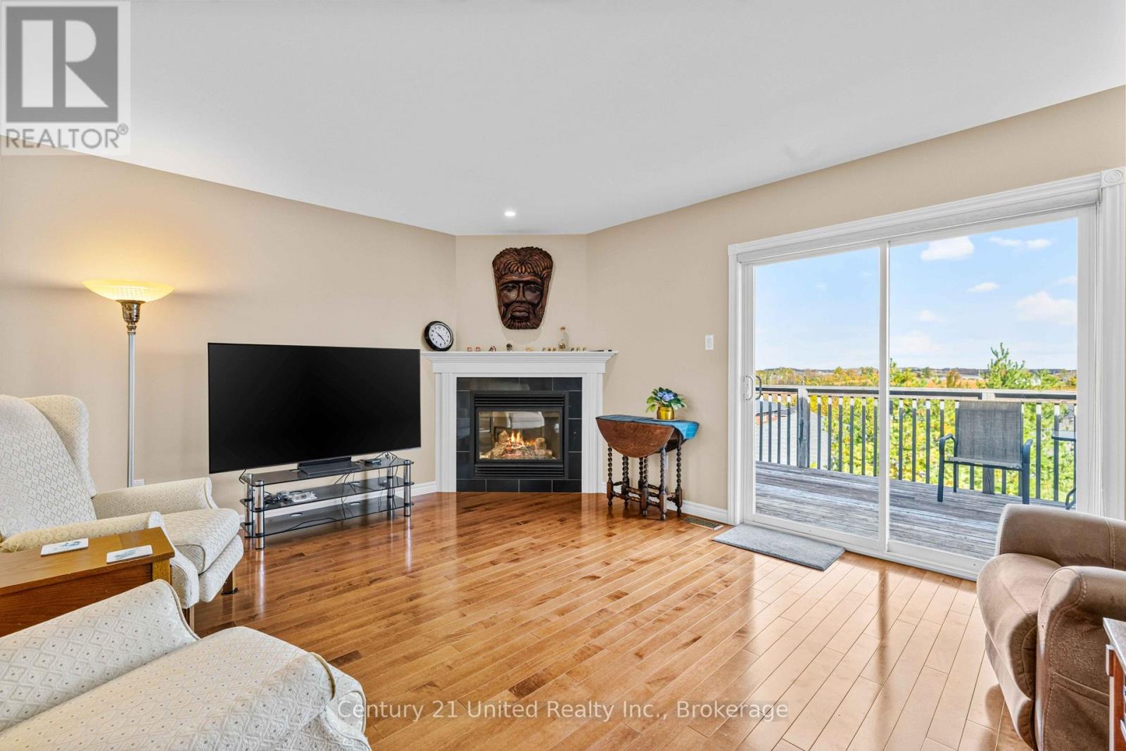 380 Bianco Crescent, Peterborough (Monaghan Ward 2), Ontario  K9K 0A5 - Photo 7 - X13881466