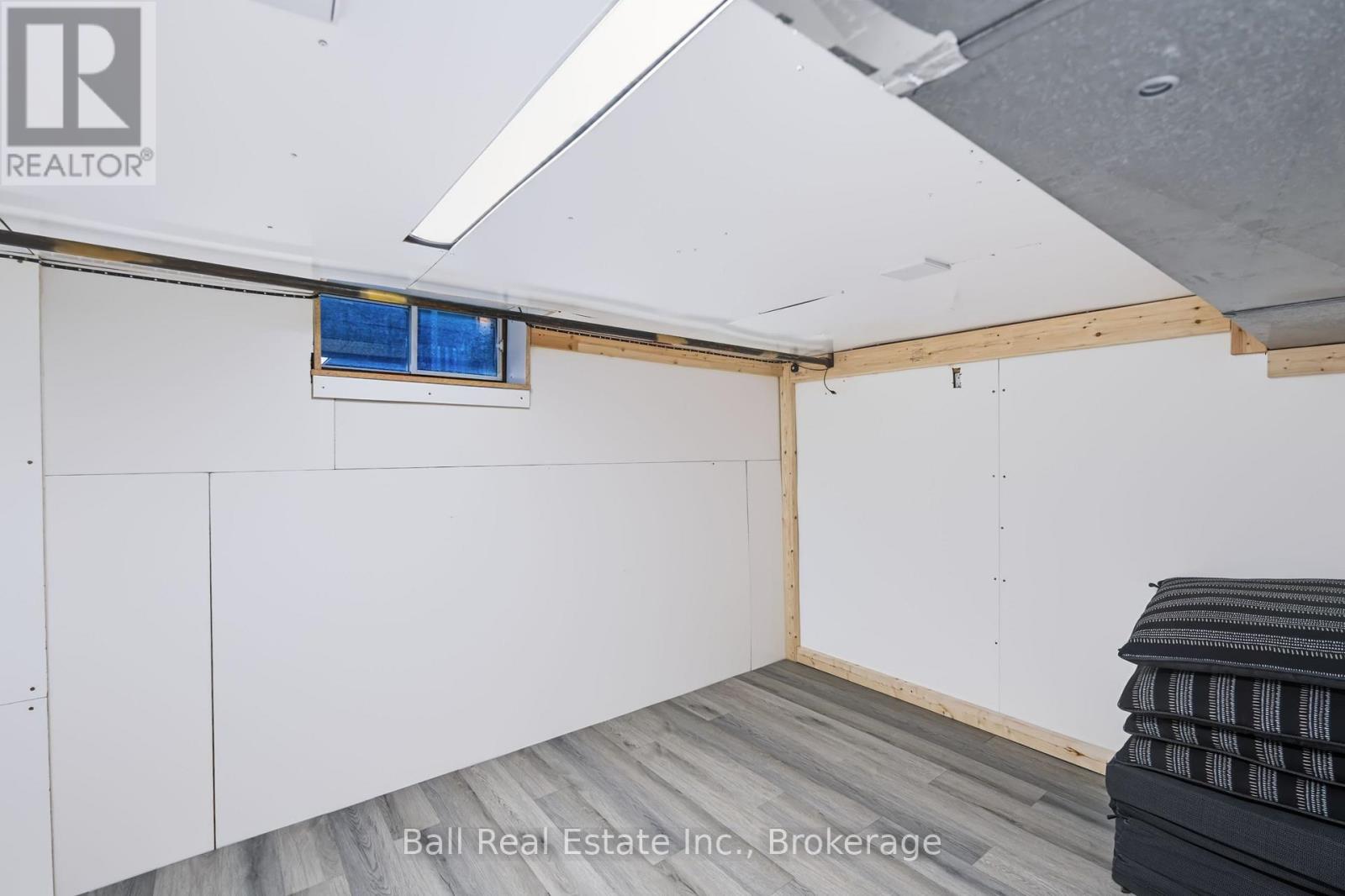 196 Perry Street, Peterborough (Town Ward 3), Ontario  K9J 2J2 - Photo 36 - X13881718