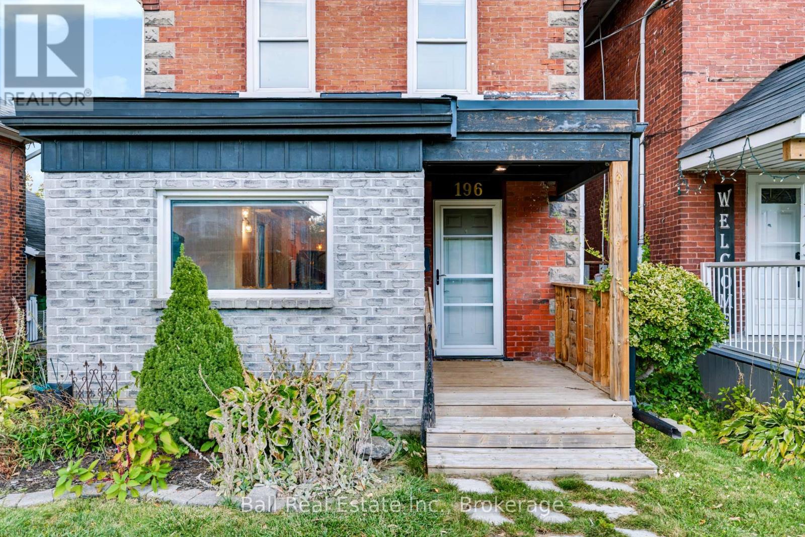 196 Perry Street, Peterborough (Town Ward 3), Ontario  K9J 2J2 - Photo 4 - X13881718