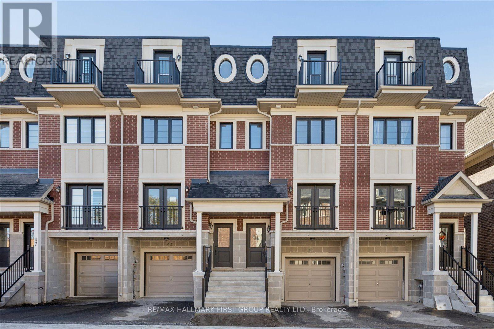 39 MARRET LANE, clarington (newcastle), Ontario