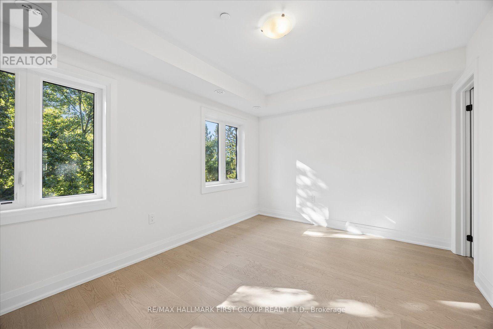 39 Marret Lane, Clarington (Newcastle), Ontario  L1B 0X2 - Photo 11 - E13882170
