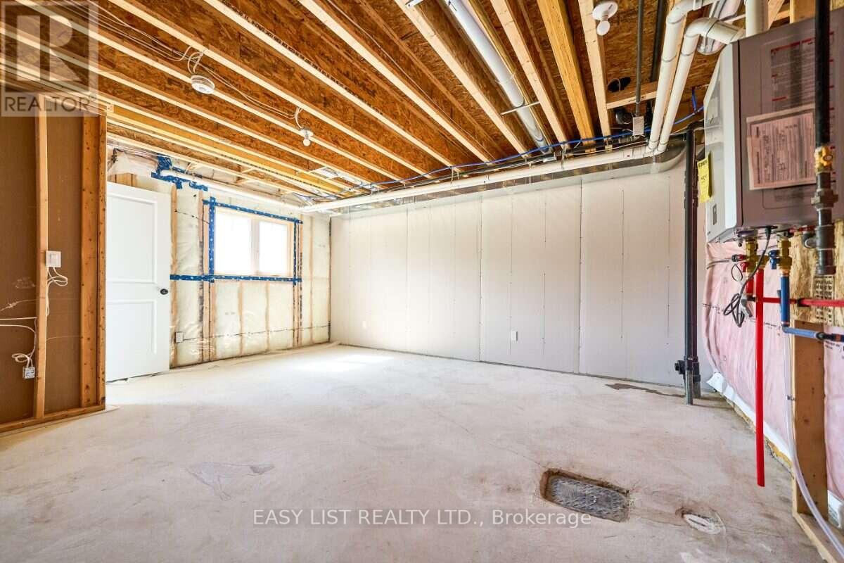 71 Addyman Crescent, Clarington (Newcastle), Ontario  L1B 0X4 - Photo 12 - E13882382