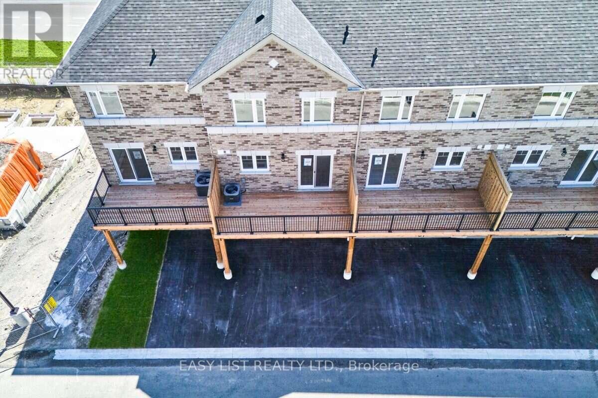 71 Addyman Crescent, Clarington (Newcastle), Ontario  L1B 0X4 - Photo 5 - E13882382
