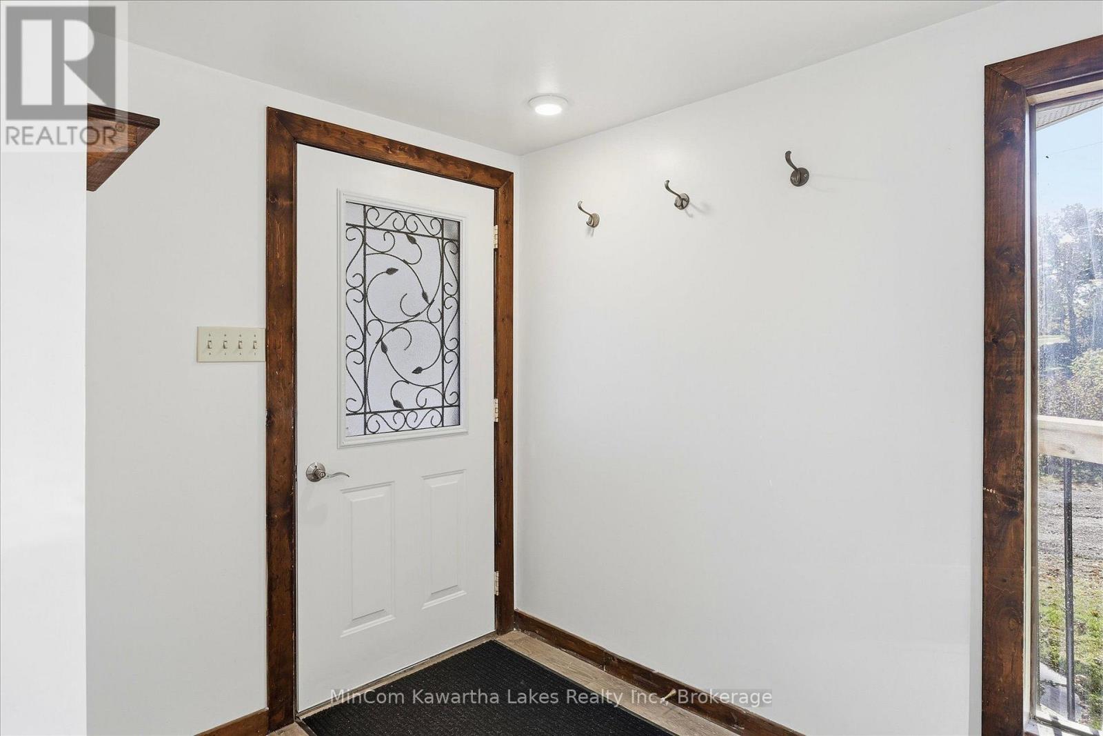 42 Willow Road, Otonabee-South Monaghan, Ontario  K9J 0E1 - Photo 5 - X13883102