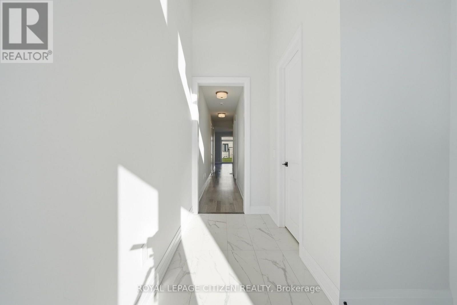18 Mckay Avenue, Kawartha Lakes (Lindsay), Ontario  K9V 0R2 - Photo 13 - X13883258